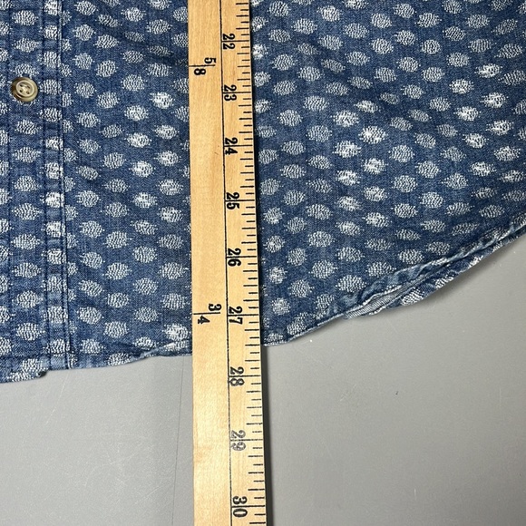 Old Navy Men's Blue & White Classic Short Sleeves Full Button-Up Shirt Size M - Picture 3 of 9